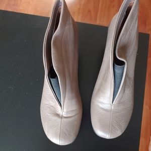 Booties Gentle Souls 8